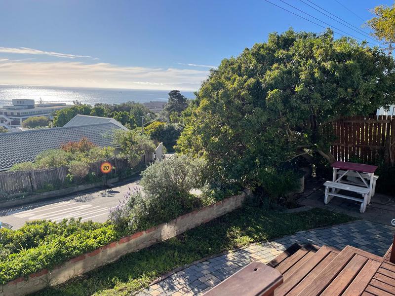 To Let 3 Bedroom Property for Rent in Simons Town Western Cape